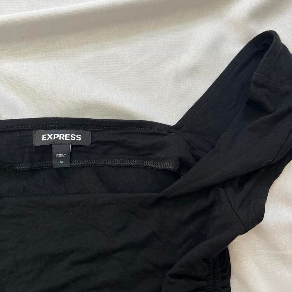 Express Women's Black Blouse - Picture 6 of 7